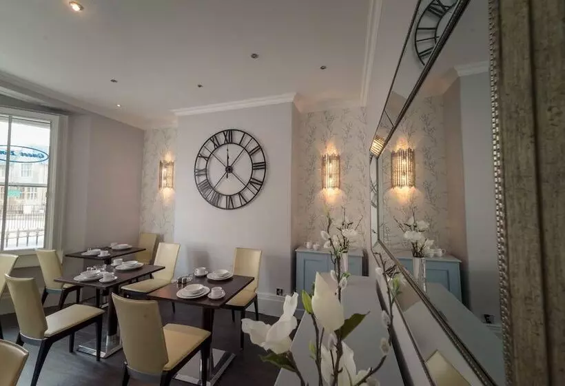 ペンション Anabelle's Guest House