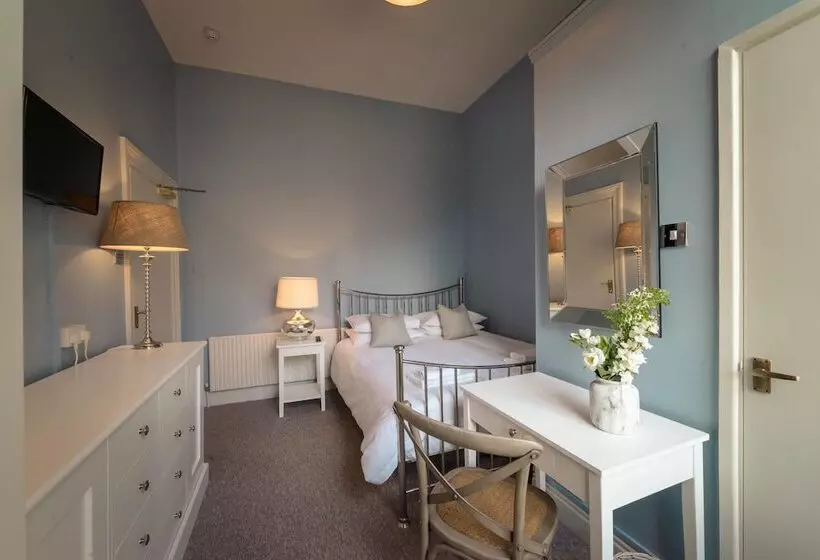 ペンション Anabelle's Guest House