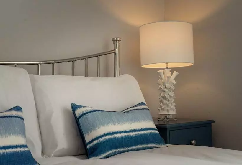 ペンション Anabelle's Guest House