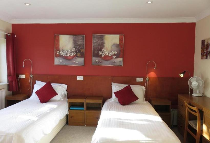 פנסיון Cherry Lodge