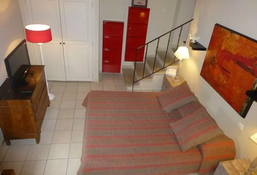 ペンション Chambres Du Vieux Bistrot