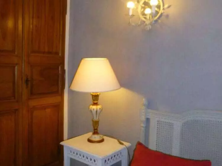 ペンション Chambres Du Vieux Bistrot