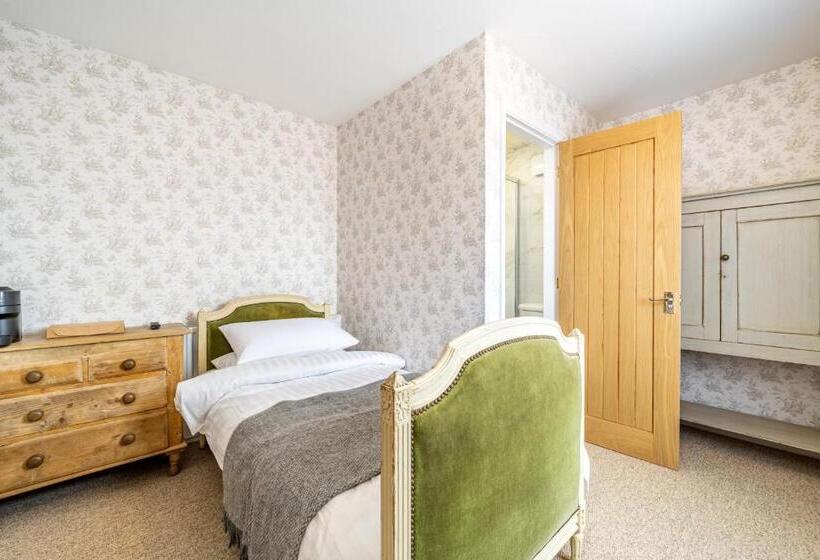 הוסטל Whichcote Arms