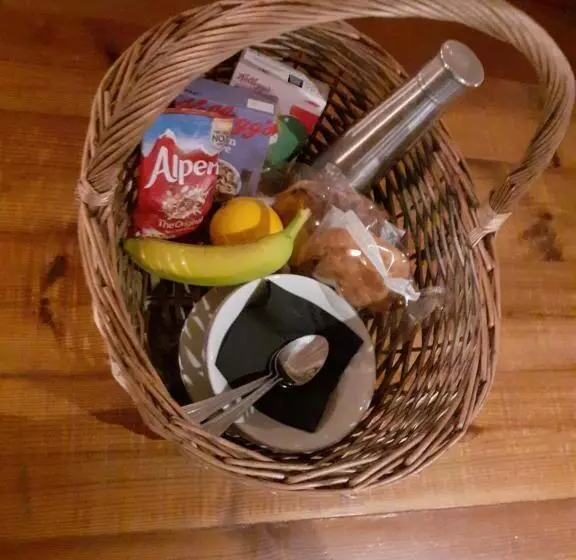 Retkeilymaja Angel @ Kingst