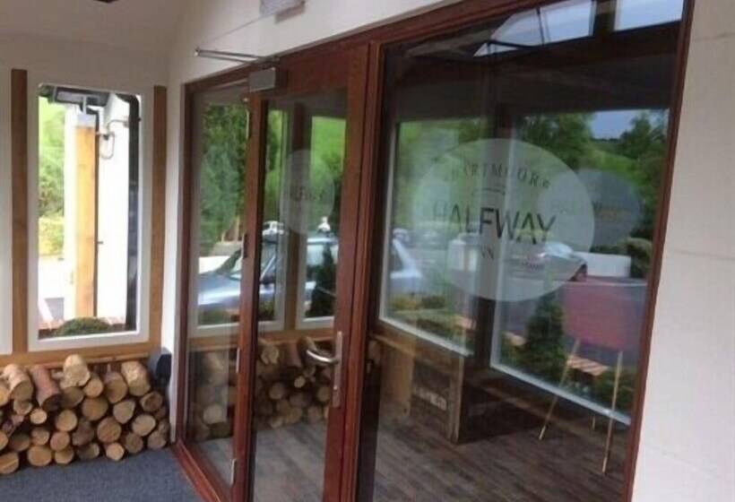 호스텔 Dartmoor Halfway Inn