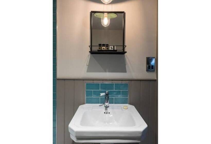 호스텔 Dartmoor Halfway Inn