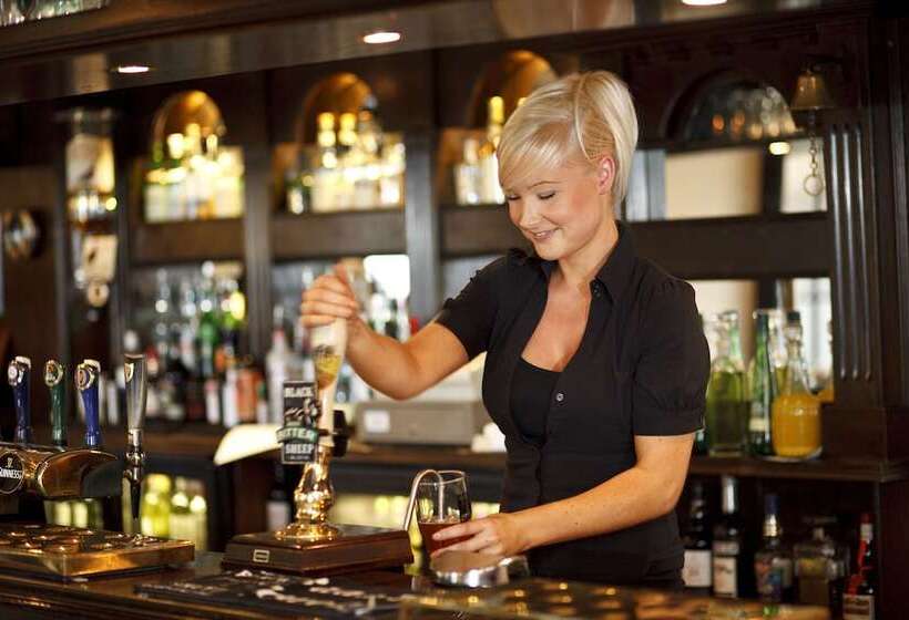 فندق صغير The Horseshoe Country Inn