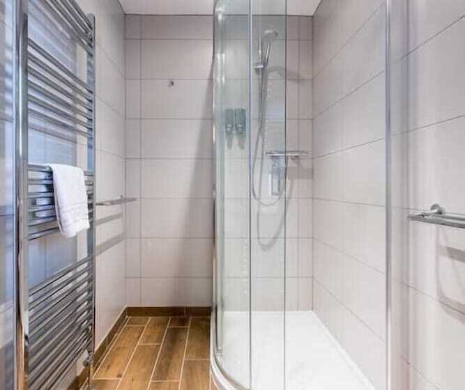 فندق صغير The Horseshoe Country Inn