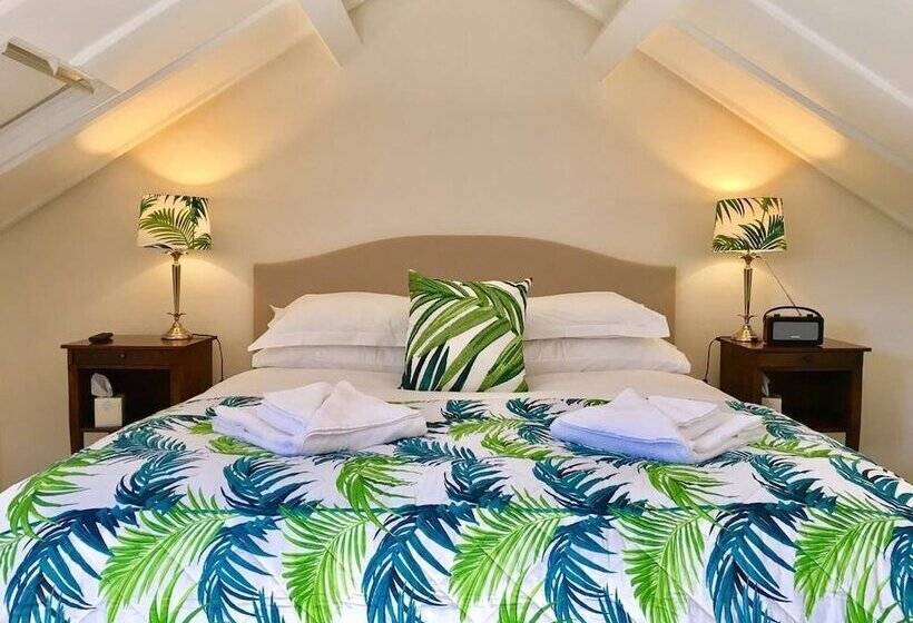 فندق صغير The Horseshoe Country Inn