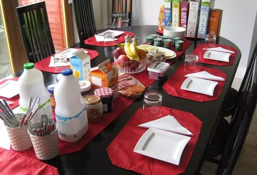 Majatalo Brooklyn House