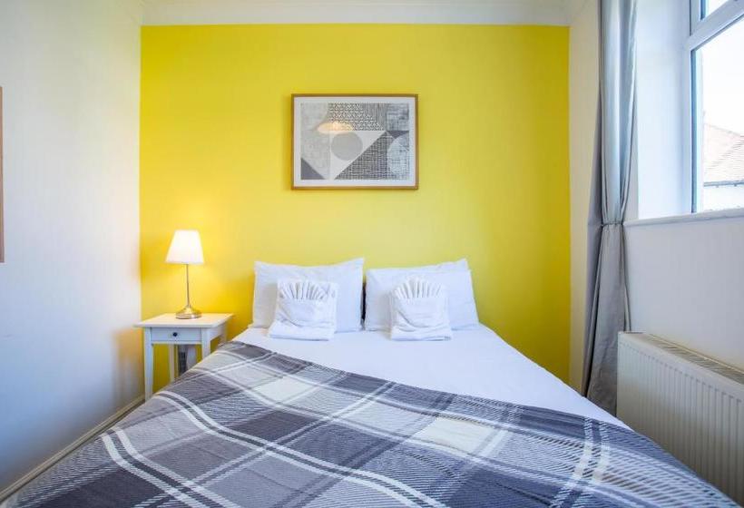 ペンション Estuary House