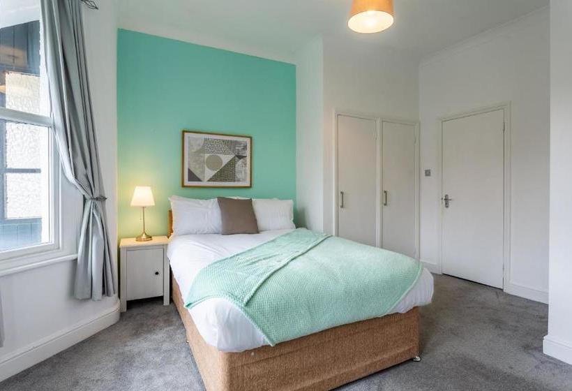 ペンション Estuary House