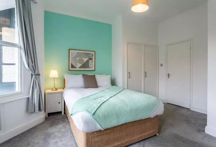 Majatalo Estuary House