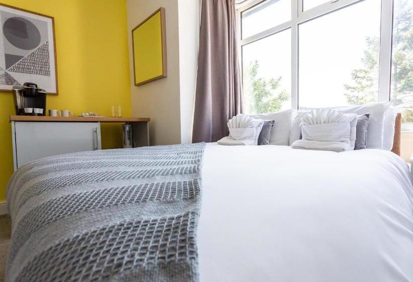 ペンション Estuary House