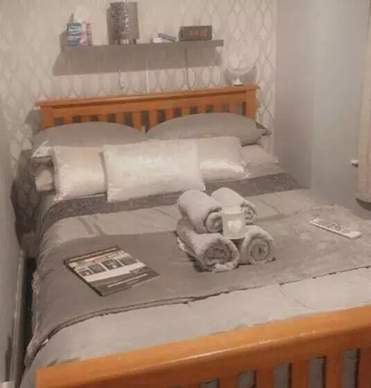 پانسیون Macleods Guest House