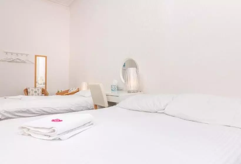 Majatalo Strathdon Guest House