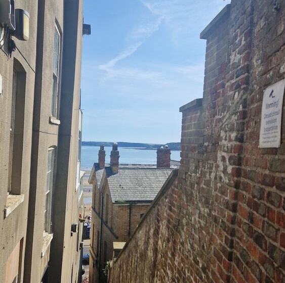 פנסיון The Mariners House Scarborough