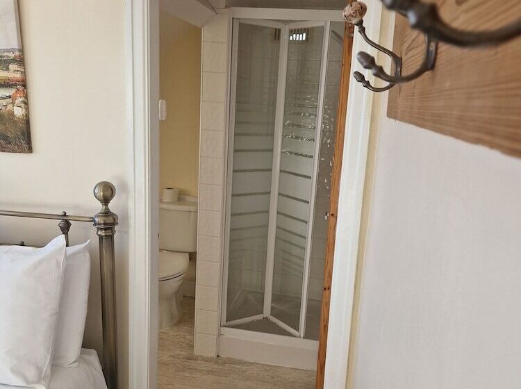 פנסיון The Mariners House Scarborough