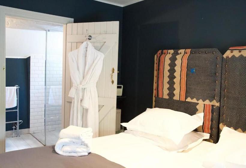 فندق صغير The Bull Inn