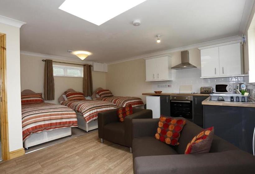 Общежитие Castle Lodge