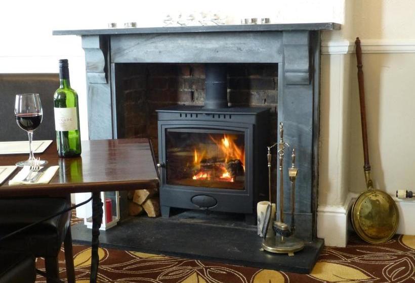 旅馆 The Castle Inn