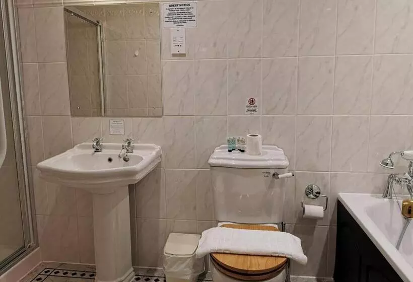 Retkeilymaja The Compasses Inn