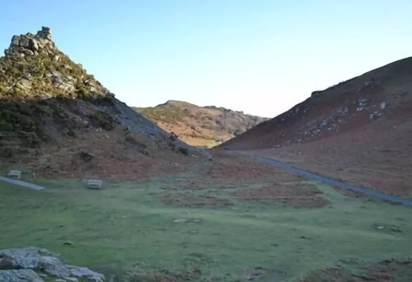 Alberg The Sandrock Lynton