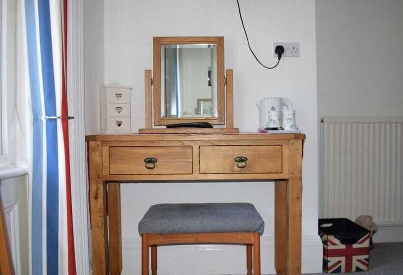 Albergue The Sandrock Lynton