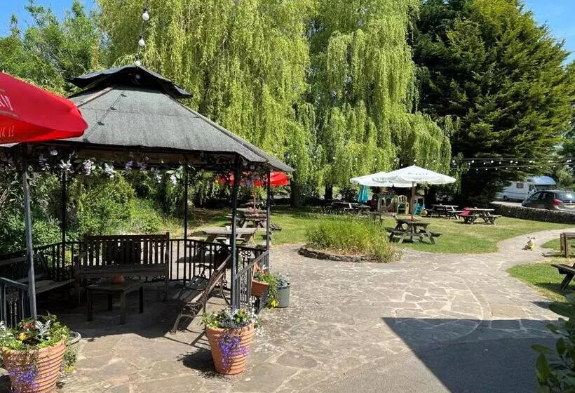 Aamiaismajoitus (B&B) The Royal Oak