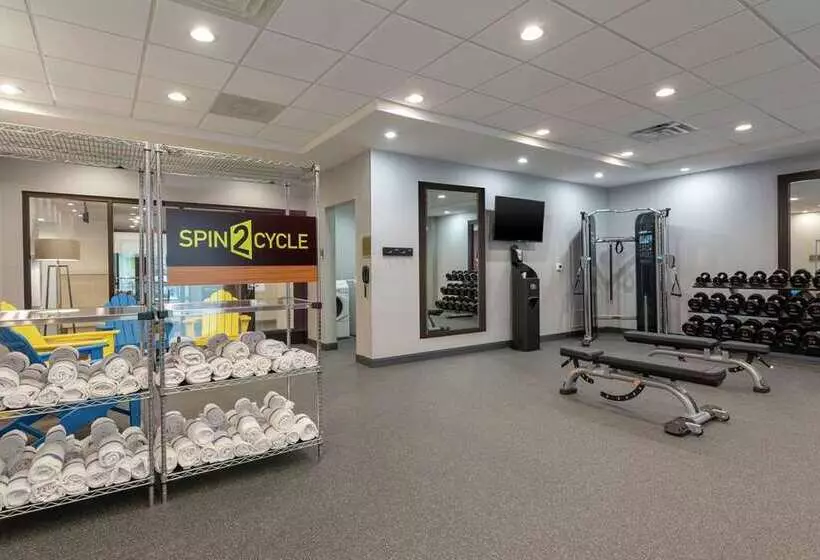 هتل Home2 Suites By Hilton Indianapolis Airport