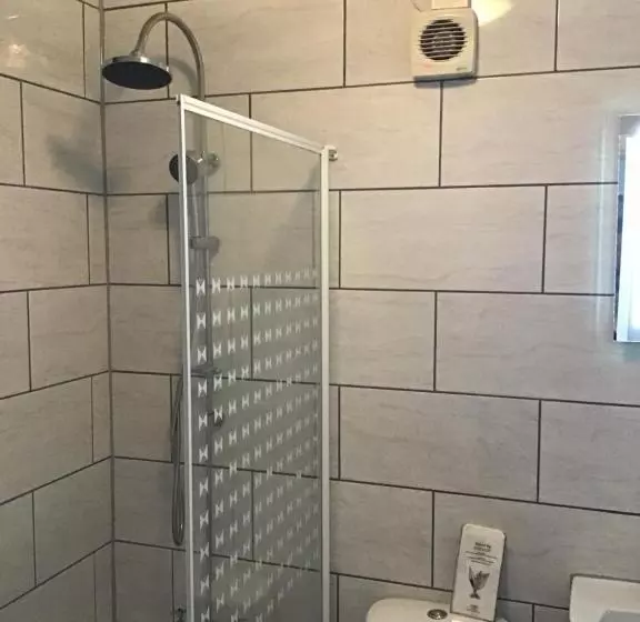 Pensió Anglebury House