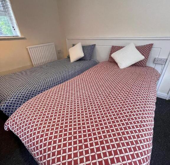 פנסיון Bramley House