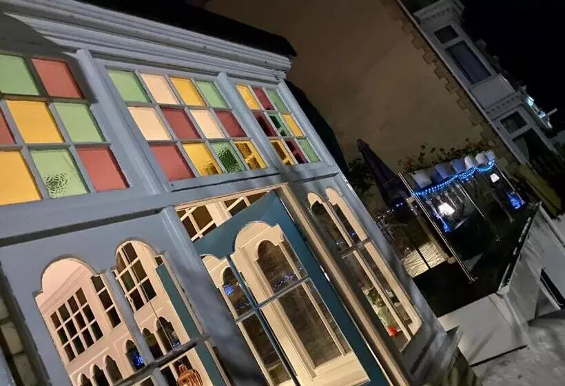 Majatalo Channel Vista Guest House