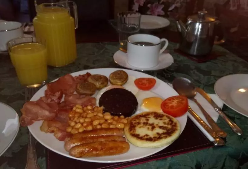 Majatalo Crawfords Guest House