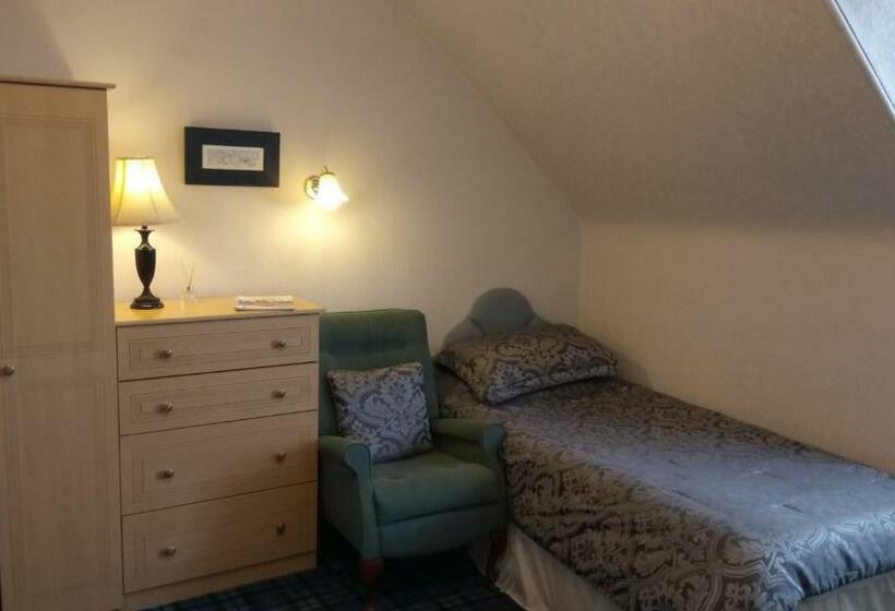 Pensione Crawfords Guest House