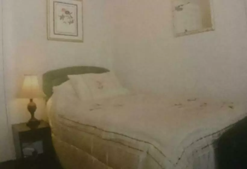 Majatalo Crawfords Guest House