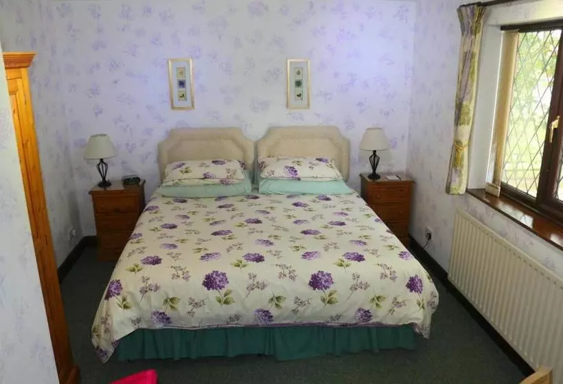 ペンション Eagles Guest House