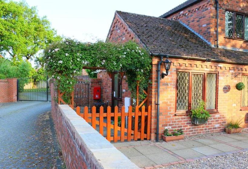 Пансион Eagles Guest House