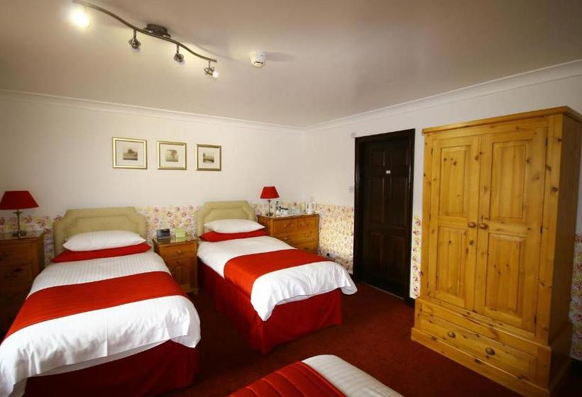 Пансион Eagles Guest House