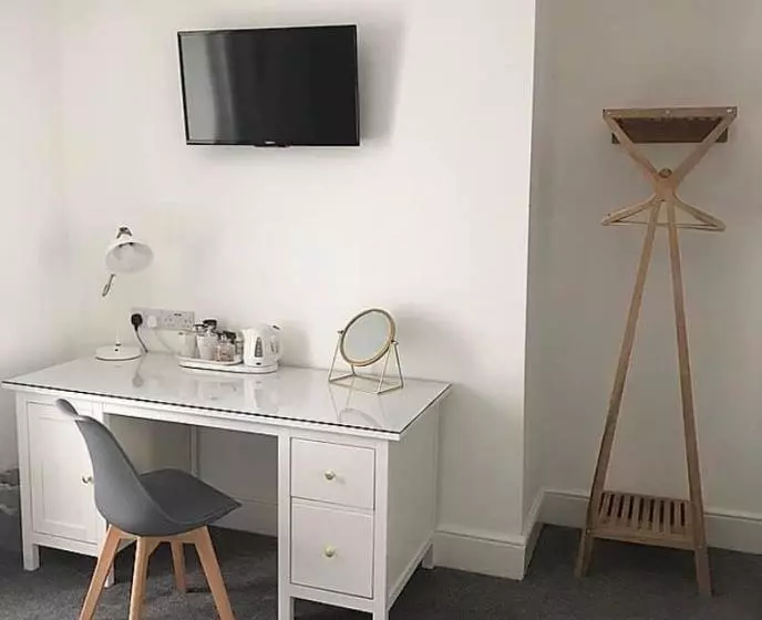 Majatalo Glenthorne Guest House