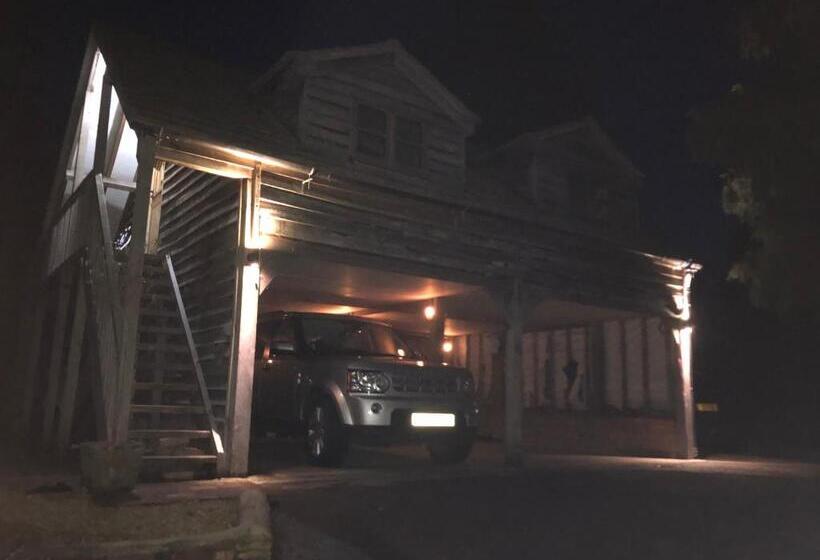 ペンション Greencourt Loft The Cotswold Way, Stroud