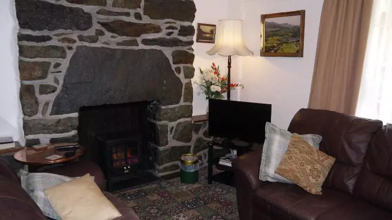 Majatalo Ivy House B&b