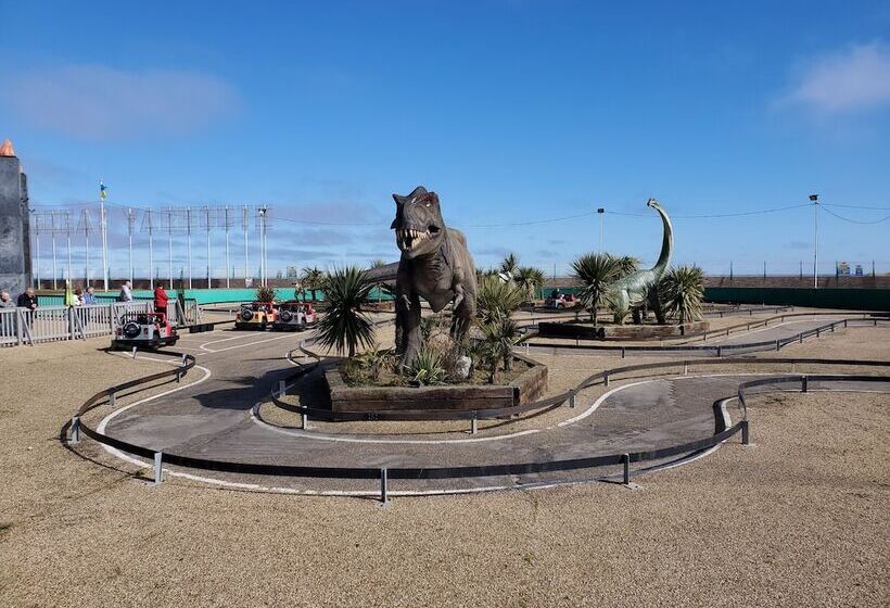 膳宿费 The Collingwood