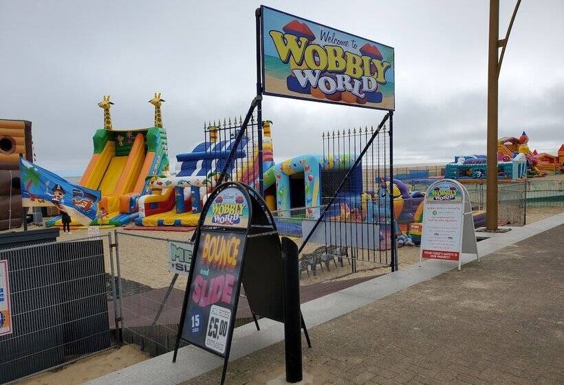 膳宿费 The Collingwood