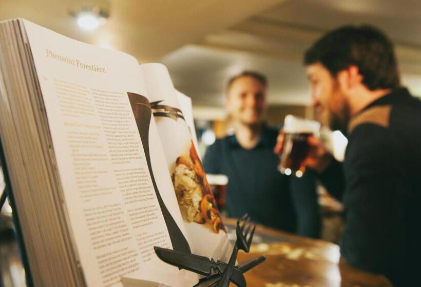 فندق صغير The Bunk Inn