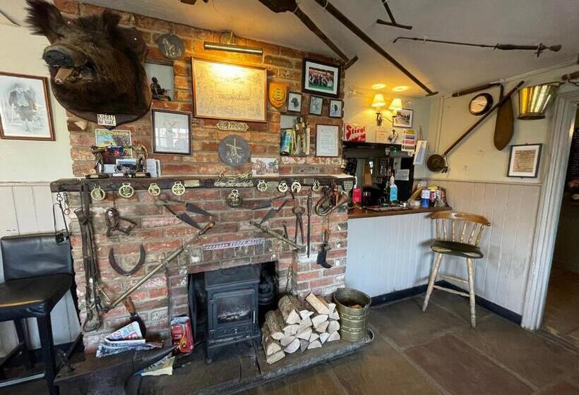 فندق صغير The Windmill Inn