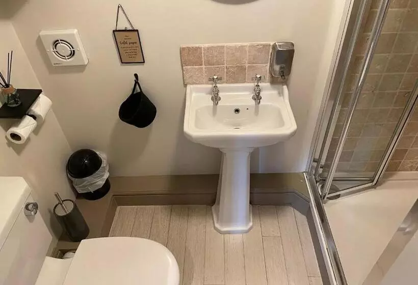 Retkeilymaja The Windmill Inn