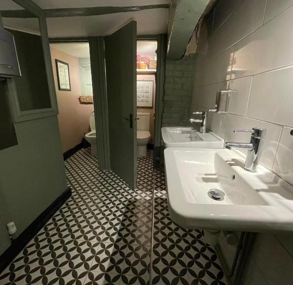 فندق صغير The Windmill Inn