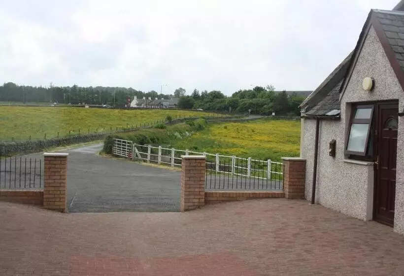 هتل The Barn Lodge