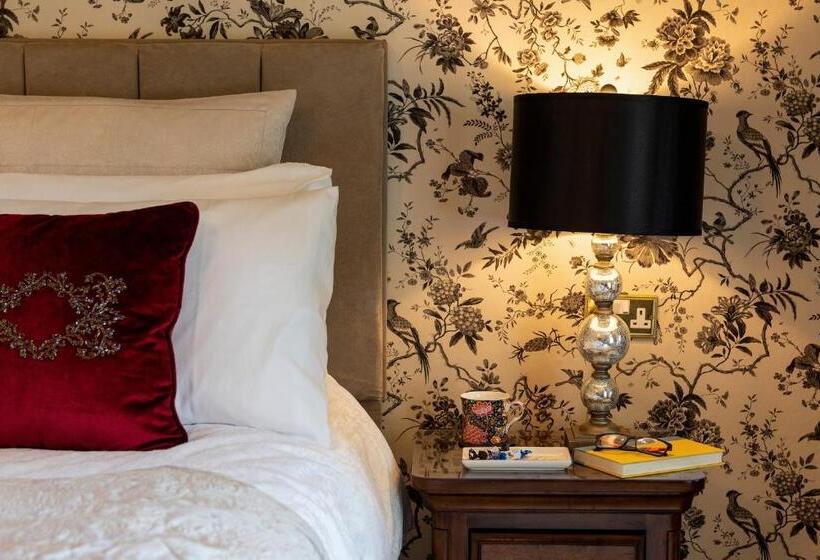 膳宿费 Afon Rhaiadr Country House